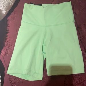 Aritzia biker shorts
